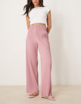 YAS - Plissee-Hose in Flieder-Rosa mit hohem Bund und weitem Bein