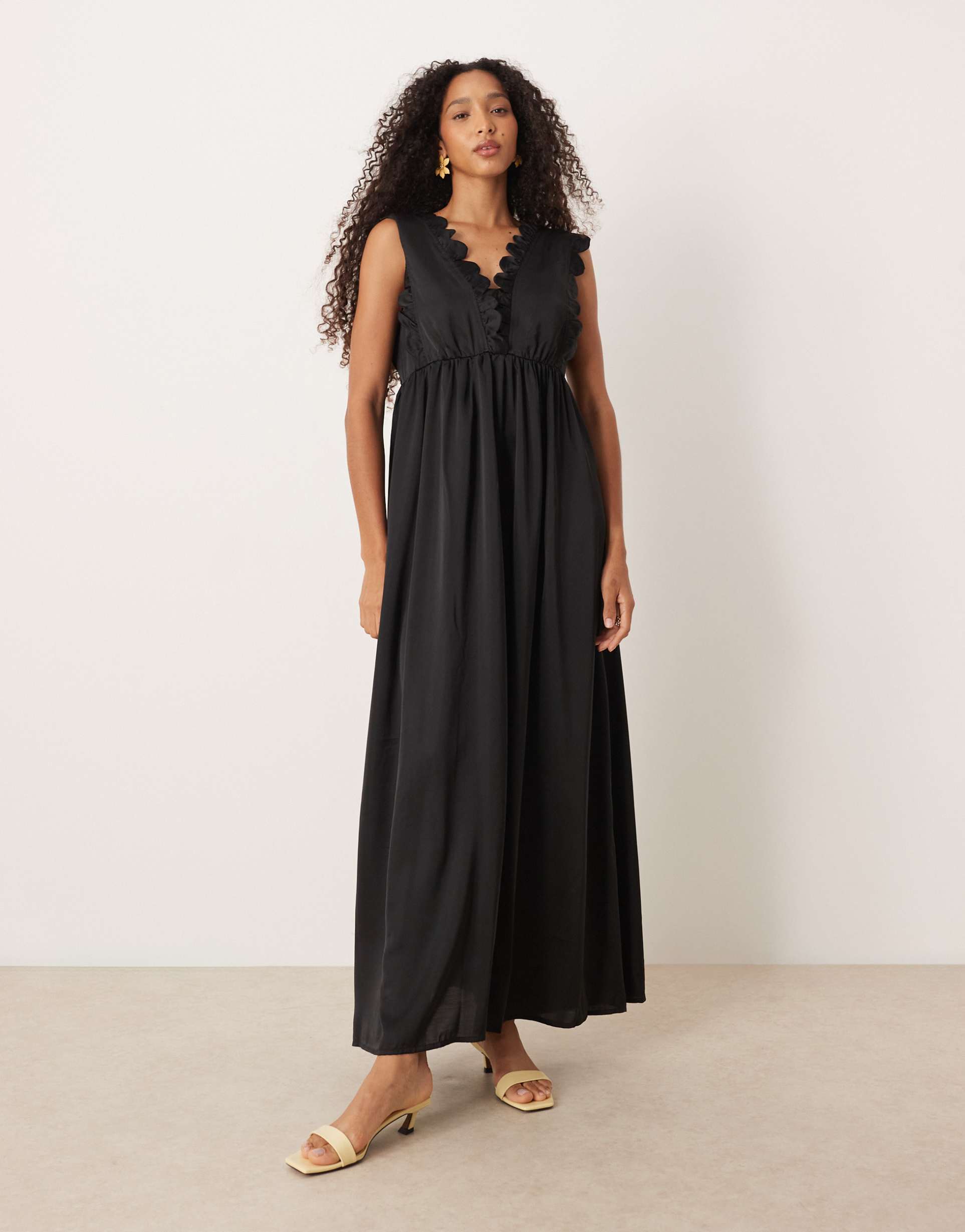yas plunge front scallop edge detail satin maxi dress in black