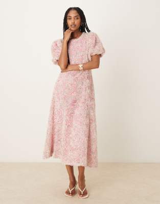 YAS premium - 3D confetti maxi jurk met bloemendetail in roze - view 1