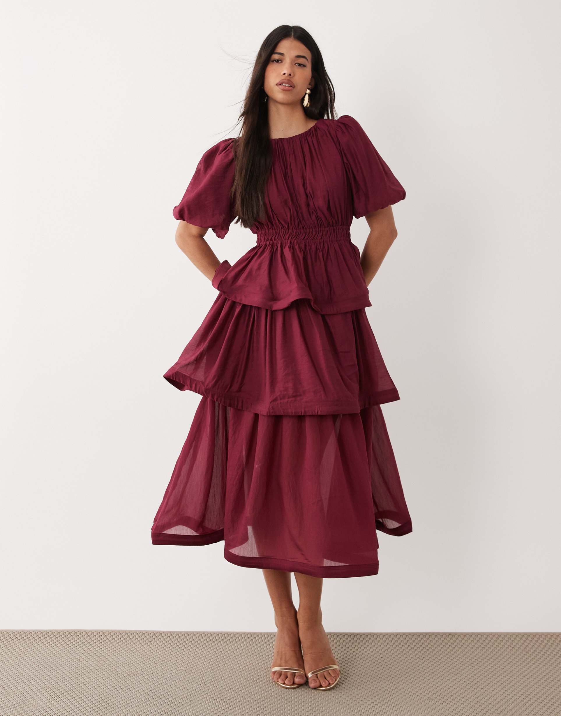 yas premium volume tiered maxi dress in burgundy