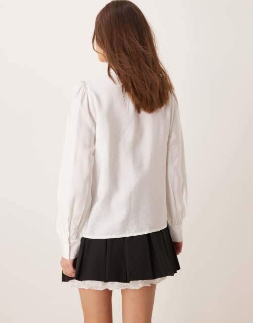 YAS pussybow neck detail blouse in white, 4 of 4
