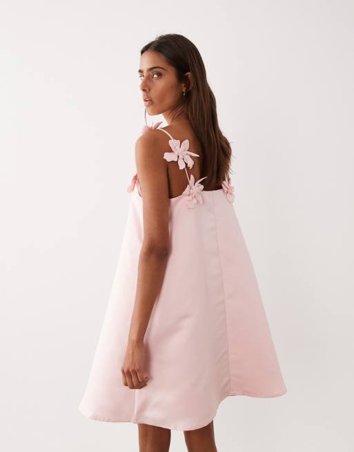 YAS - Robe courte en satin structuré avec bretelles à appliqués fleuris - Rose thé, 4 de 4