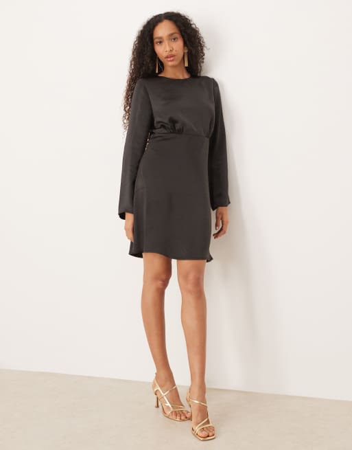 YAS - Robe courte satinée à dos ouvert - Noir, 3 de 4
