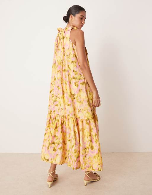 YAS - Robe longue à ourlet volanté, épaules nouées et imprimé fleurs flouté - Rose et vert, 4 de 4