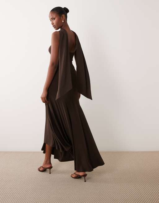 YAS robe longue bandeau à taille basse avec détail écharpe, marron chocolat, 4 de 4