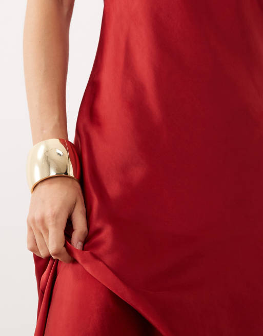 YAS robe longue en satin à col montant rouge sang, 4 de 4