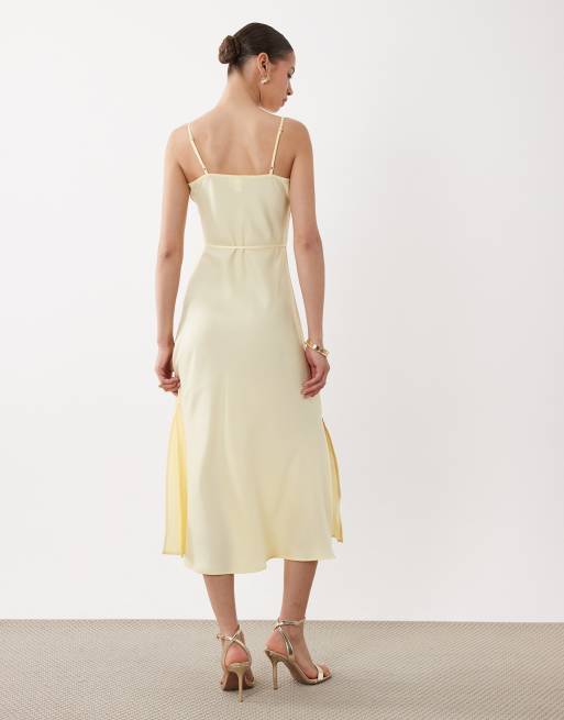 YAS - Robe mi-longue en satin à bretelles fines - Jaune pastel, 4 de 4