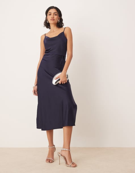 YAS - Robe mi-longue en satin avec bretelles fines et taille nouée - Bleu marine - view 1