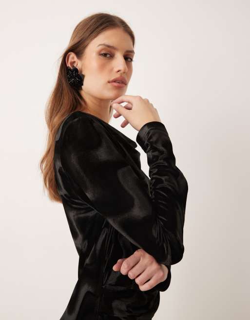 YAS - Robe mi-longue en velours à manches longues et détails froncés - Noir, 3 de 4