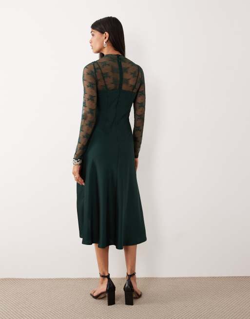 YAS - Robe nuisette hybride en dentelle et satin avec top à col montant - Vert foncé, 4 de 4