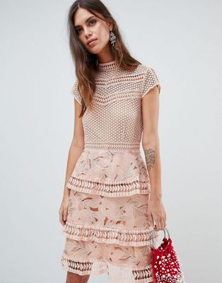 Y.A.S – Rosa miniklänning med spetskjol i lager