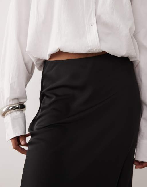 YAS satin midi skirt in black, 5 of 5