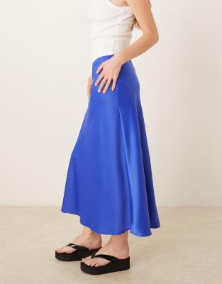 Y.a.s. Satin Midi Skirt