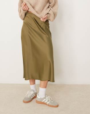 Y.a.s. Satin Midi Skirt In Green