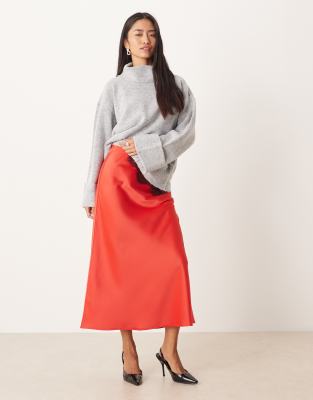 Y.a.s. Satin Midi Skirt In Red