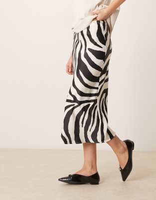 Y.a.s. Satin Midi Skirt In Multi