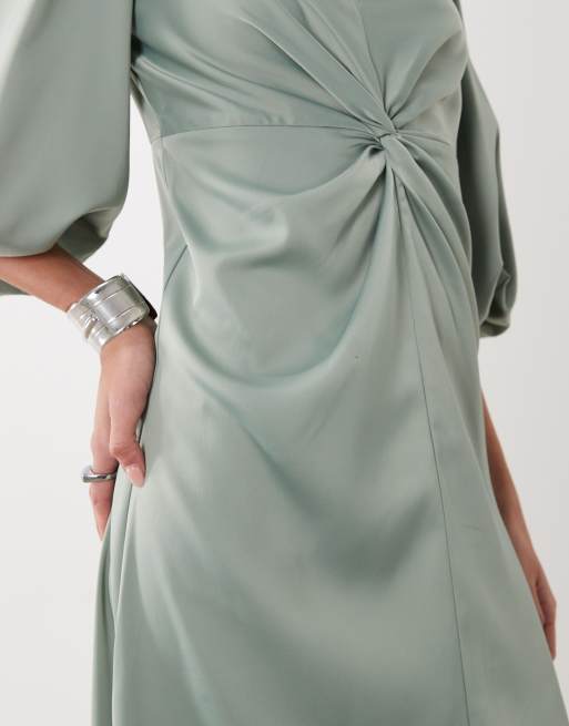 YAS – Satin-Midikleid in Milieu-Grün mit geknoteter Vorderseite und voluminösen Ärmeln, 3 von 4
