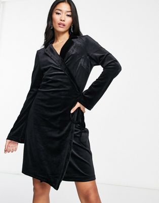Y.A.S sifa long sleeve wrap blazer dress in black