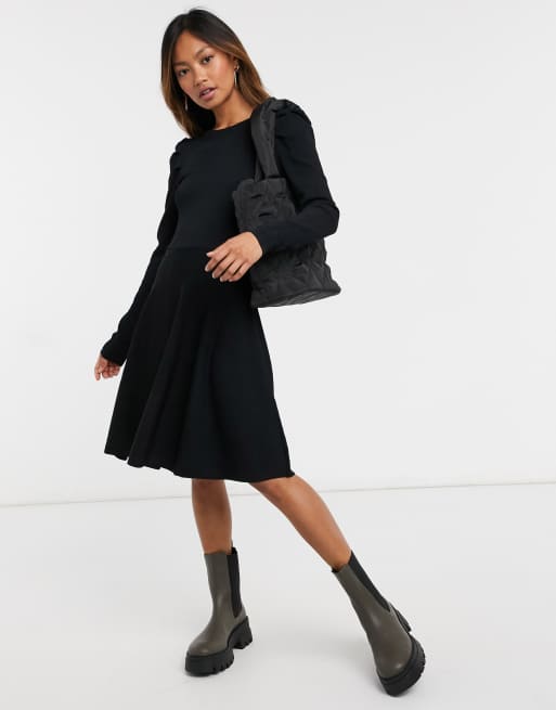 Y.A.S – Skater-Kleid mit Puffärmeln in Schwarz