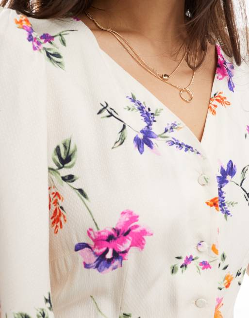 YAS - Skjorte-minikjole med flagrende ærmer og blomstermønster i cremehvid, 3 af 4
