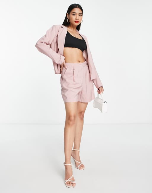 Y.A.S - Skræddersyede longline-shorts i lys rosa - Del af sæt
