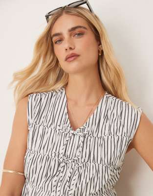 Y.a.s. Sleeveless Plunge Poplin Maxi Dress In Multi