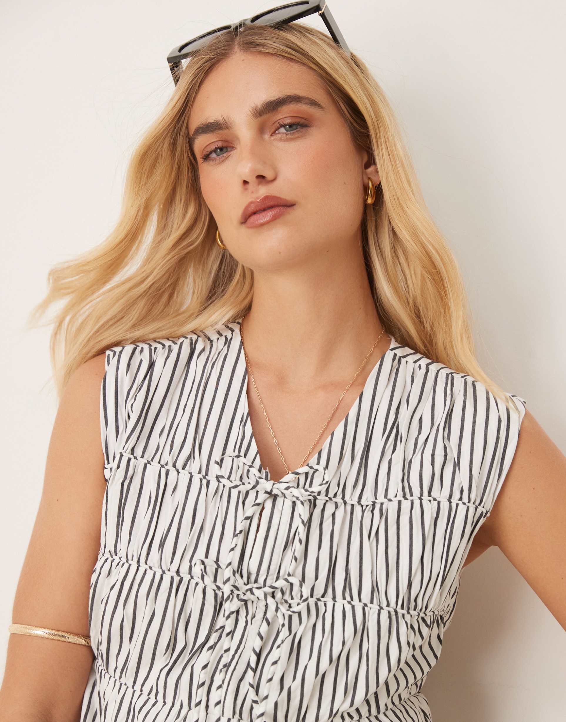 yas sleeveless plunge poplin maxi dress in black and white stripe