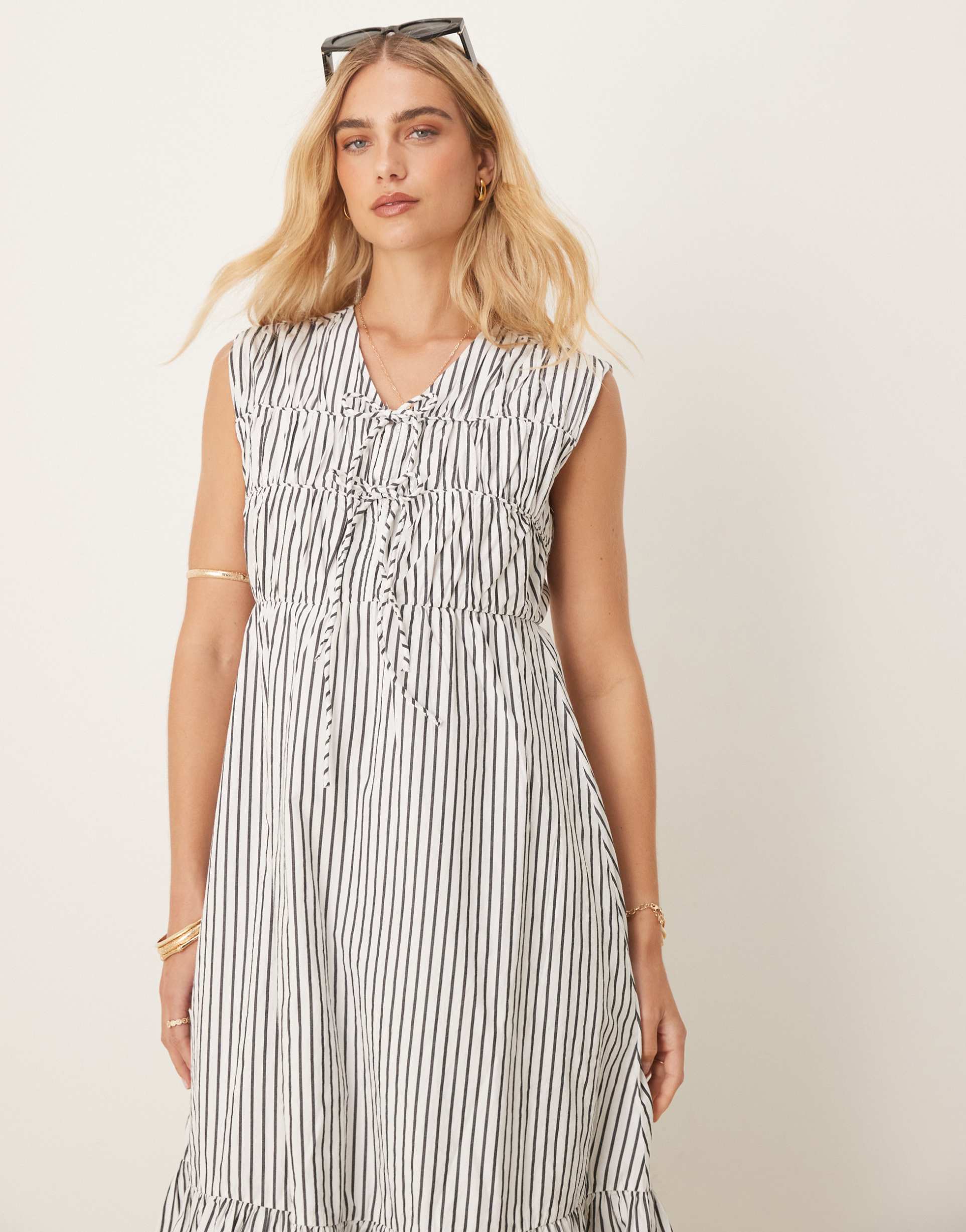 yas sleeveless plunge poplin maxi dress in black and white stripe