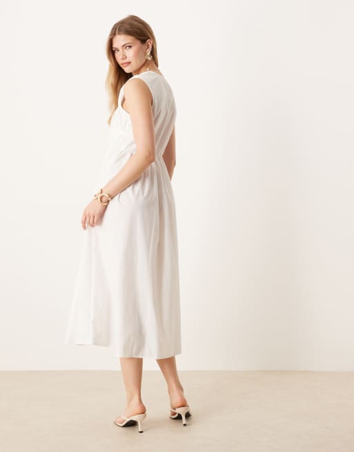 YAS sleeveless plunge poplin maxi dress in white, 3 of 4