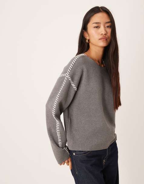 YAS – Strickpullover in Grau mit Kontrastnähten - view 1