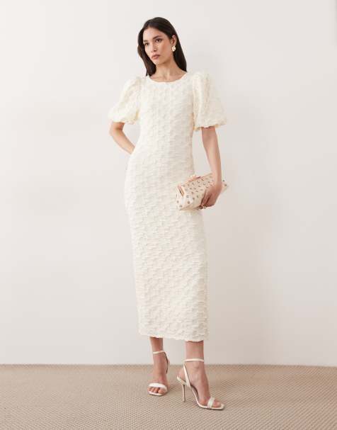 YAS – Strukturiertes Maxikleid in Gardenia-Weiß mit voluminösen Ärmeln - view 1