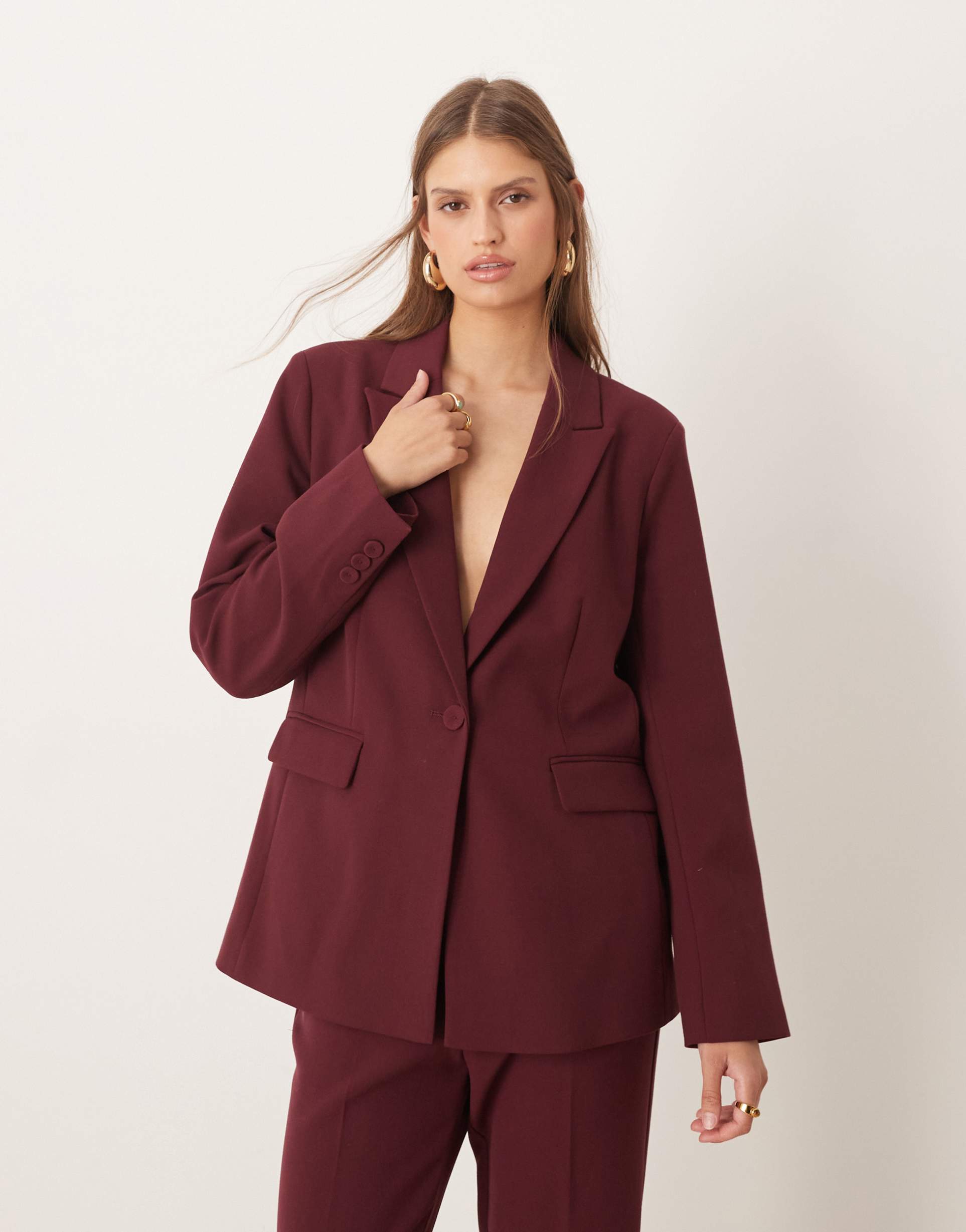 yas tailored blazer in burgundy - part of a set