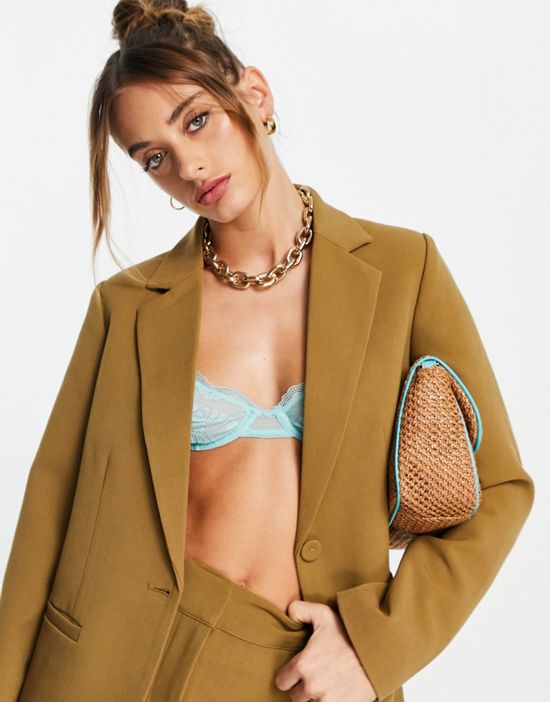 https://images.asos-media.com/products/yas-tailored-blazer-in-olive-part-of-a-set/202086978-3?$n_550w$&wid=550&fit=constrain