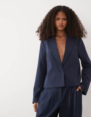 Y.a.s. Tailored Cropped Blazer In Blue