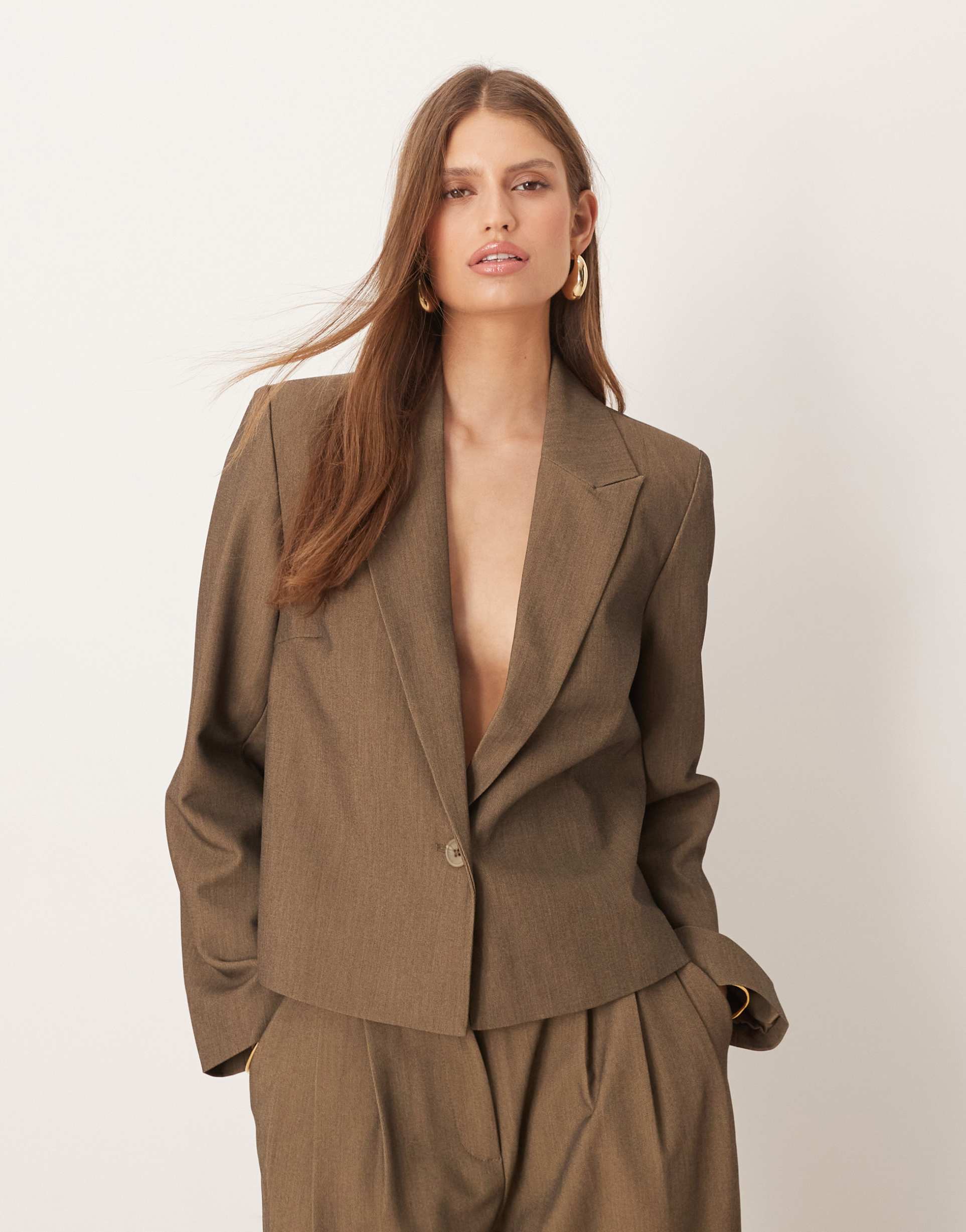 yas tailored short blazer in lead gray - part of a set