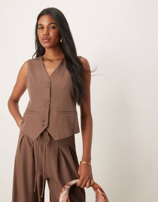 YAS YAS tailored waistcoat co-ord in coffee-Brown