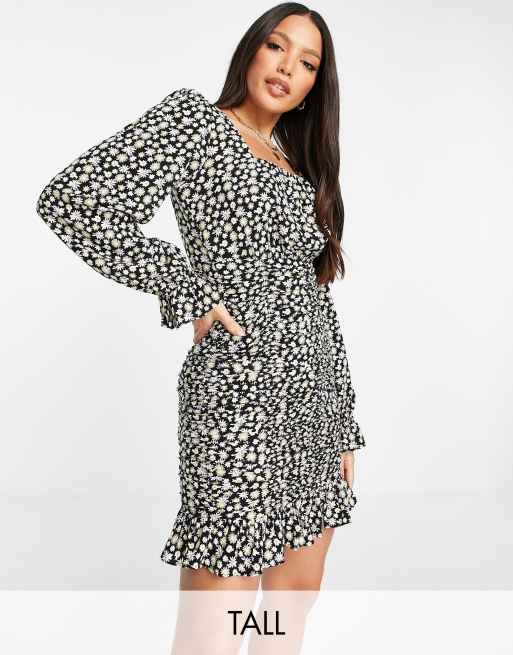 Y.A.S Tall – Geblümtes Minikleid mit Rüschen und eckigem Ausschnitt