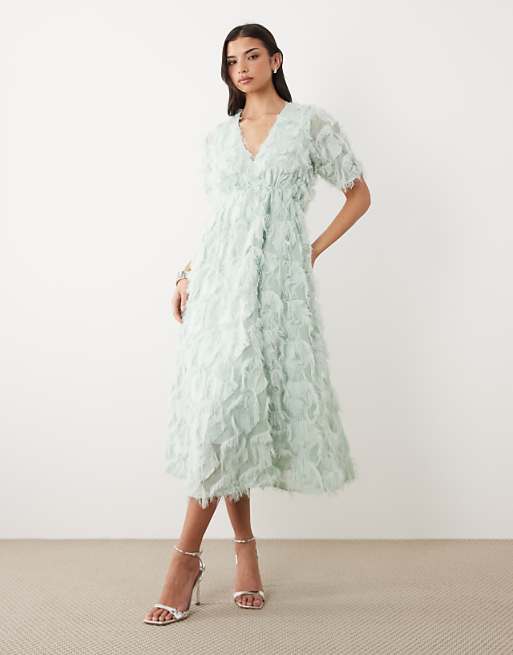 green midi dresses Linen Blend Shirred Handkerchief Hem Dress shirred material across the back YAS - Textured V Neck