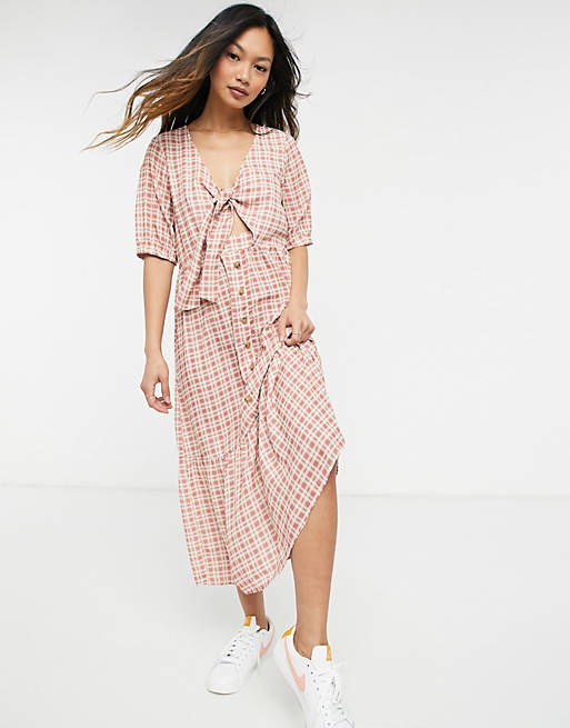 Y.A.S. tie front gingham midi dress in red
