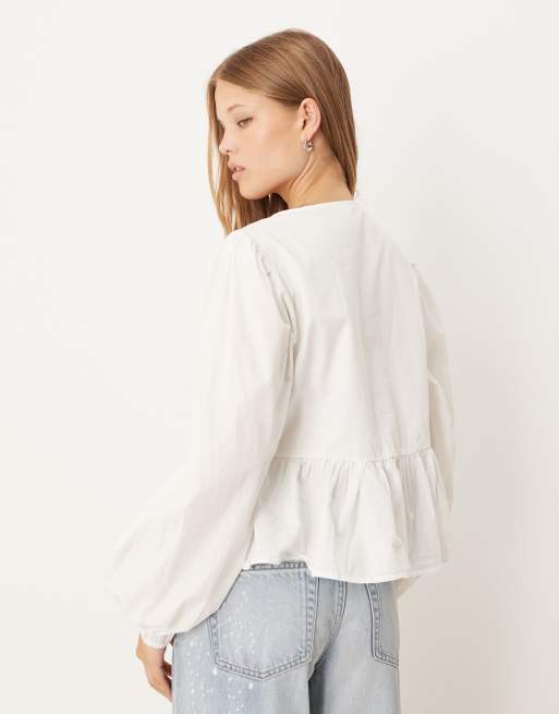 YAS tie front long sleeve blouse in white, 3 of 4
