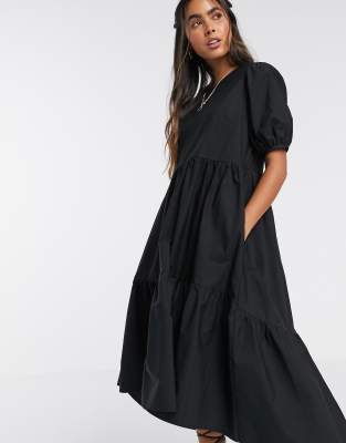 black layered dress with sleeves