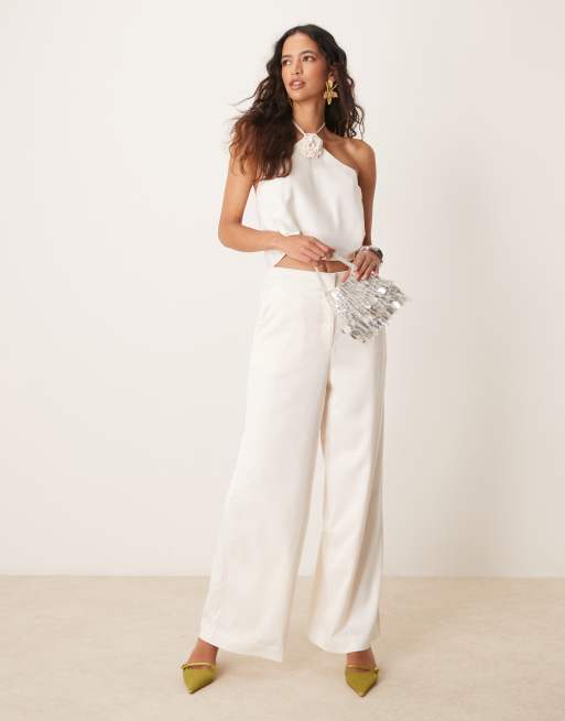 YAS - Top allacciato al collo bianco gardenia con fiore al collo in coordinato, 2 di 4