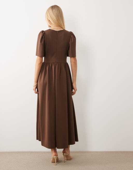 YAS - Vestido largo marrón chocolate con cuerpo entallado y mangas abullonadas , 4 de 4