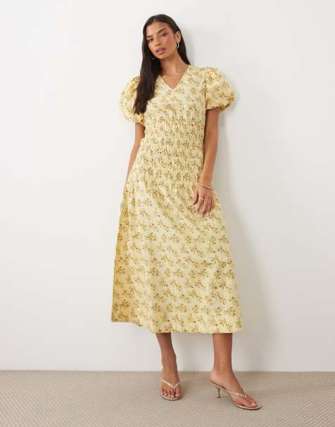 YAS - vestido maxi amarillo con escote pronunciado, fruncido y estampado floral pequeño - view 1
