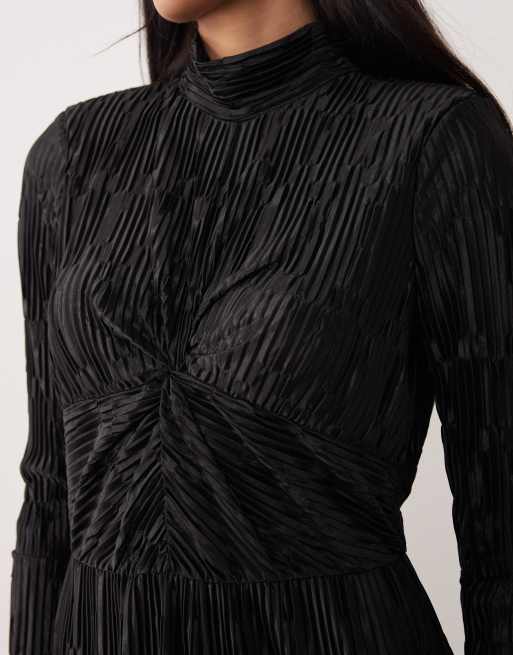 YAS - Vestito lungo accollato in raso testurizzato nero scintillante, 4 di 4