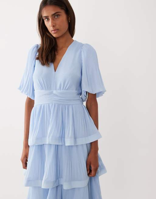 YAS - Vestito lungo plissé a balze color blu pallido, 2 di 4