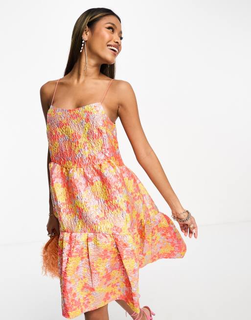 Y.A.S - Vestito midi in jacquard a fiori rosa con spalline sottili