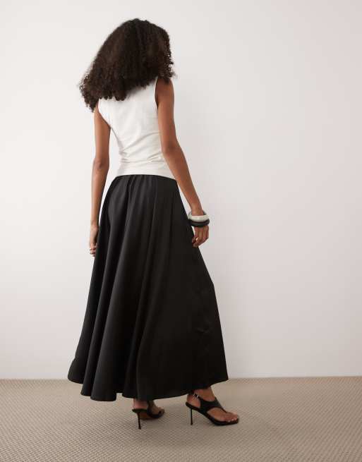 YAS volume satin circle midi skirt in black, 2 of 5