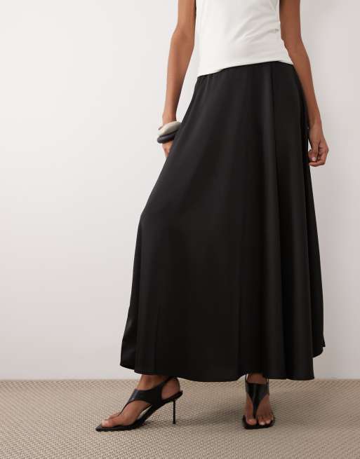 YAS volume satin circle midi skirt in black, 3 of 5