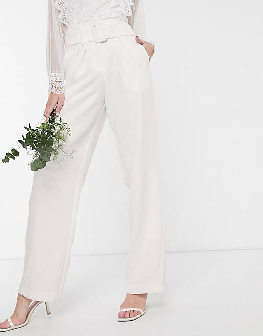  YAS Wedding trousers with high waist in white 